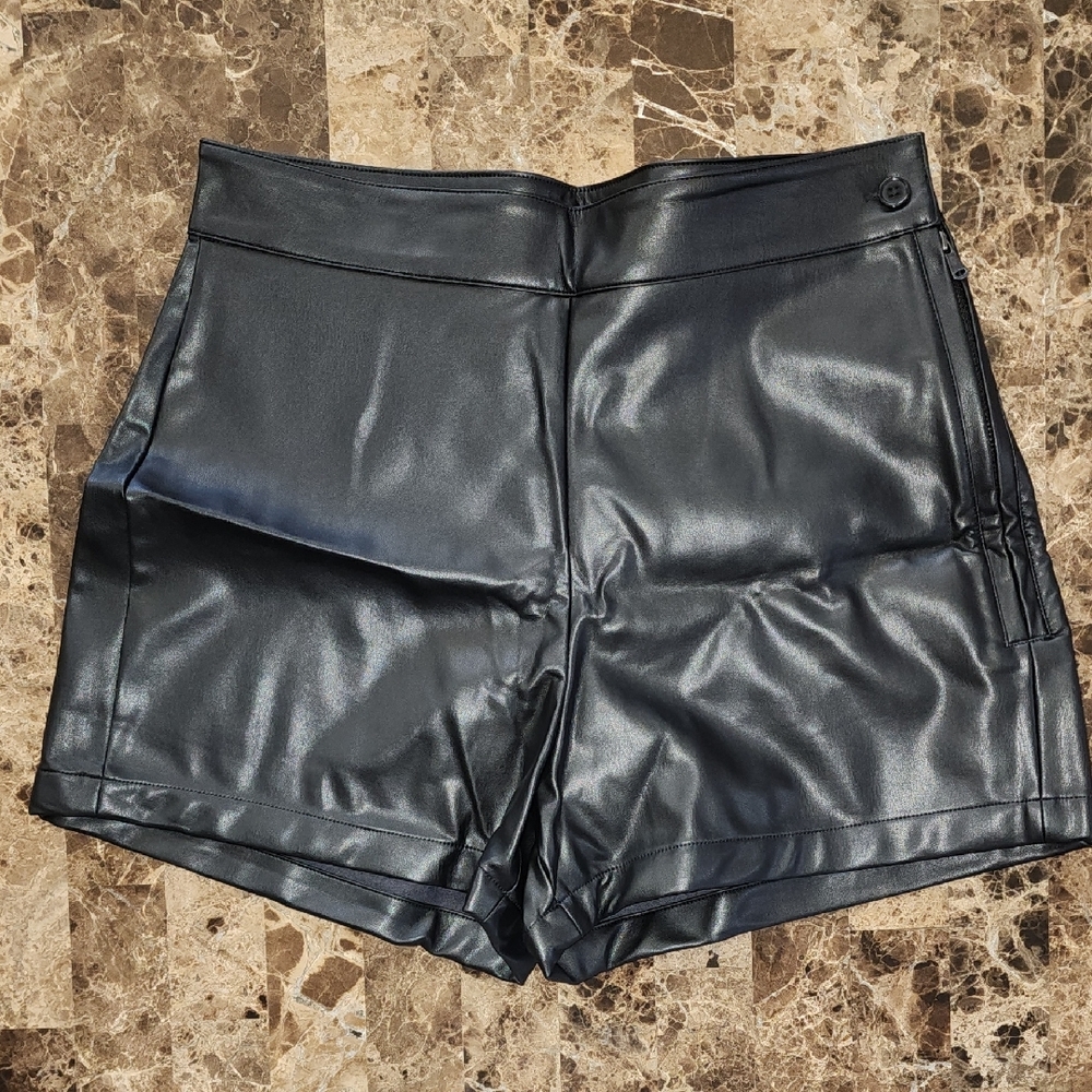 NWOT Women's Black Faux Leather Shorts